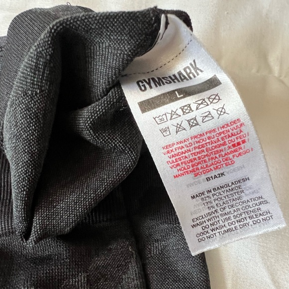 Gymshark Black Camouflage Leggings - Picture 4 of 4